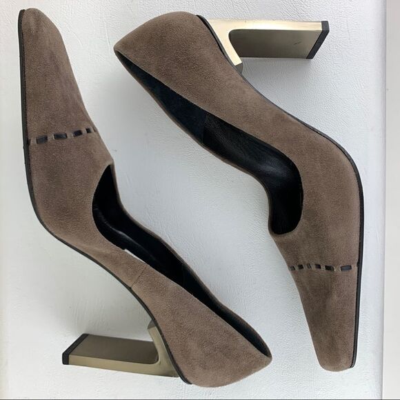 Diego Dolcini Taupe Suede Snip Toe Pumps Gold Heel - Picture 4 of 13